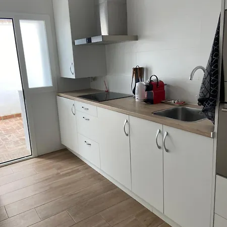 Apartamento Con Garaje Y Patio Ρόντα