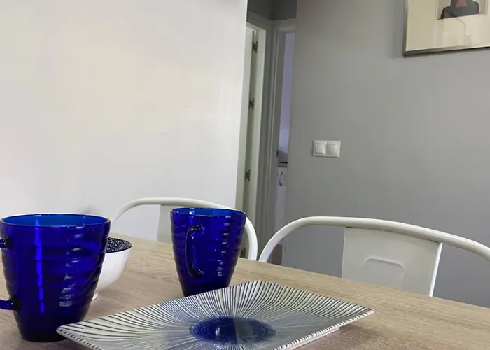 Apartamento Con Garaje Y Patio Apartment