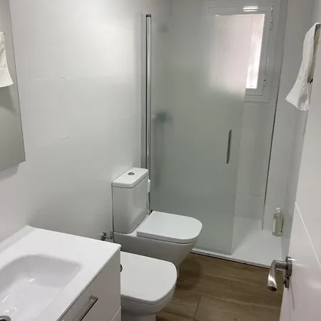 Apartment Apartamento Con Garaje Y Patio *