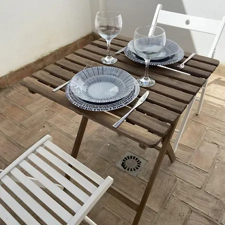 Apartamento Con Garaje Y Patio Ronda