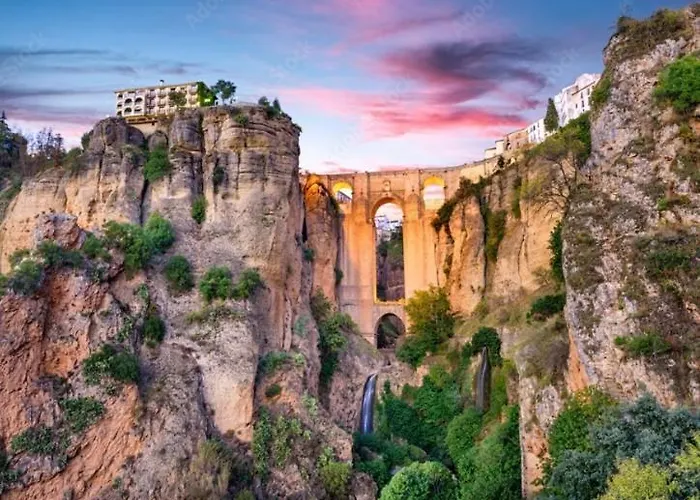 Apartmán Apartamento Con Garaje Y Patio Ronda