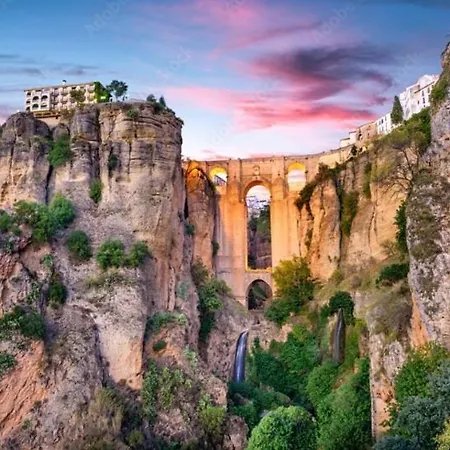 דירה Apartamento Con Garaje Y Patio רונדה